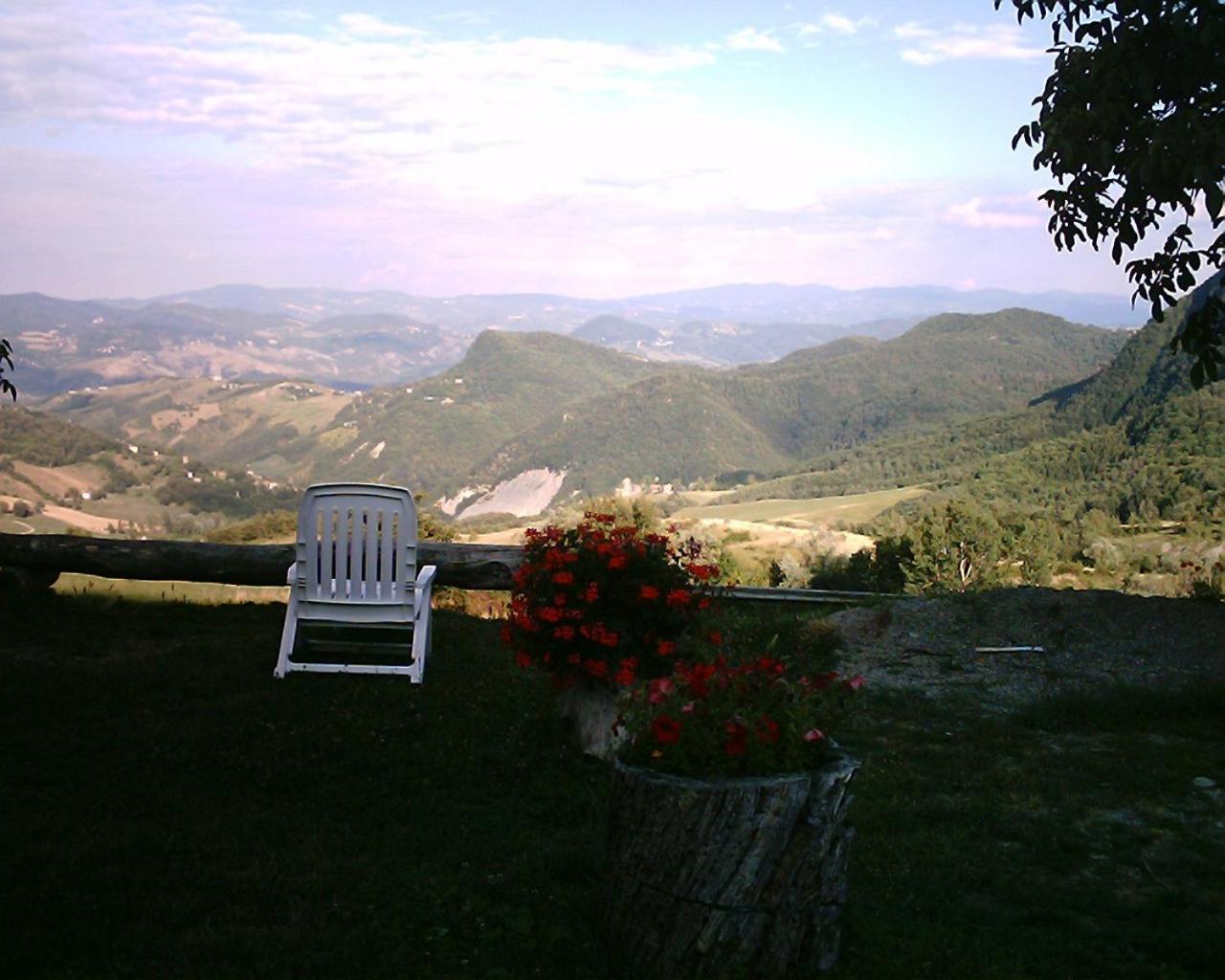 La Piana Dei Castagni Villa Castel dʼAiano Екстериор снимка