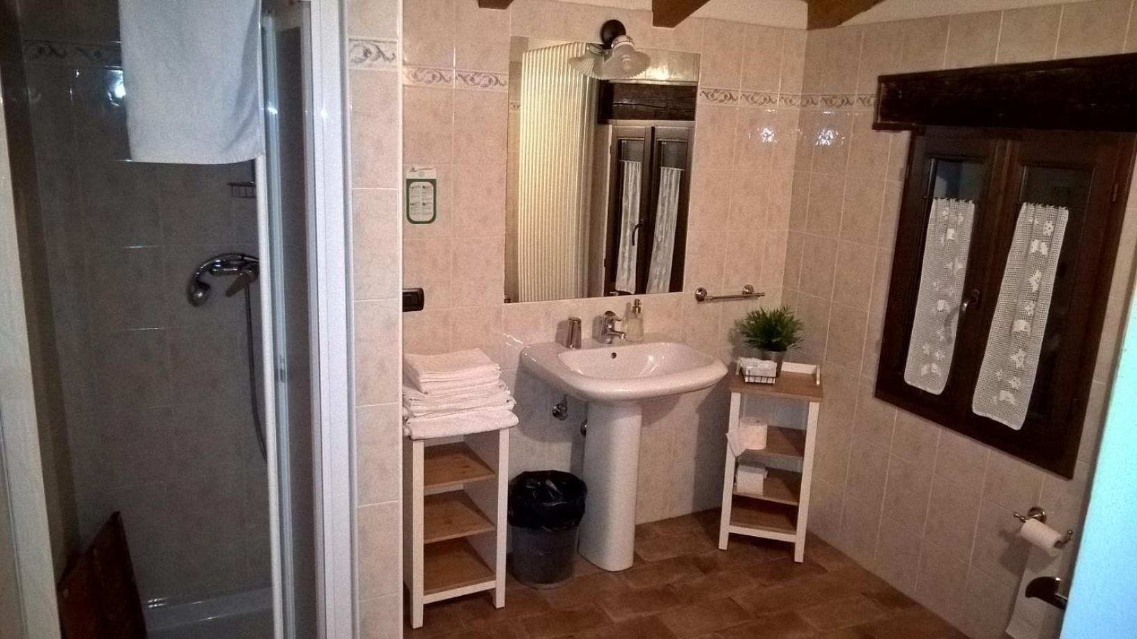 La Piana Dei Castagni Villa Castel dʼAiano Стая снимка